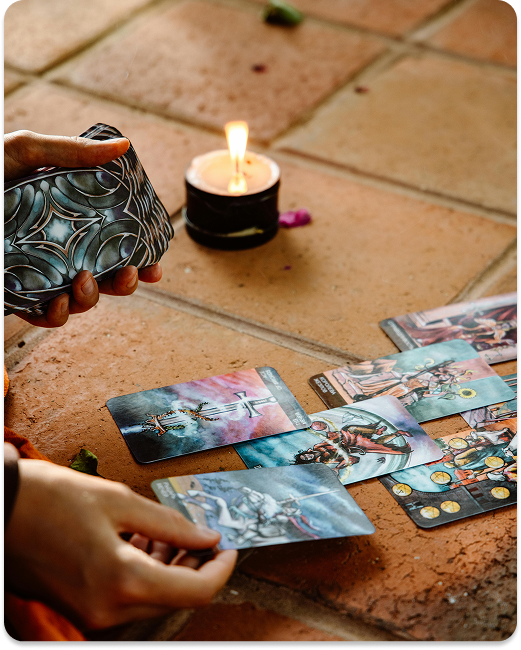 Cartas sendo utilizadas em atendimento terapêutico